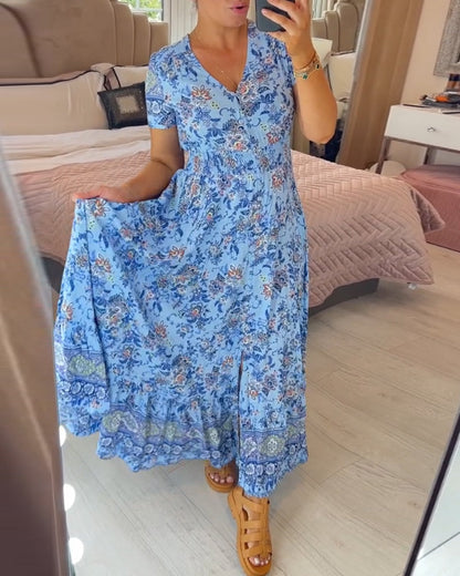 V-neck dress with floral pattern