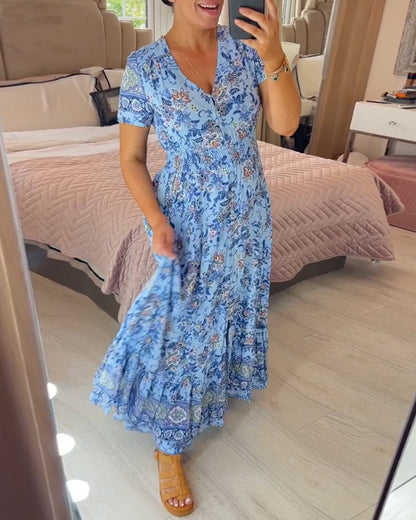 V-neck dress with floral pattern