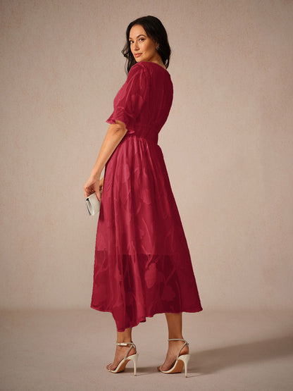 Kyla | Elegant Midi Dress with Flutter Sleeves and Lace Detailing