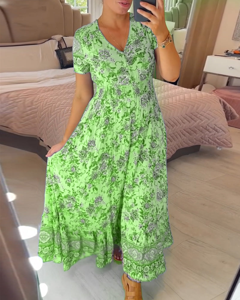 V-neck dress with floral pattern