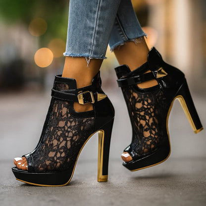 Women’s Lace Detail Heels